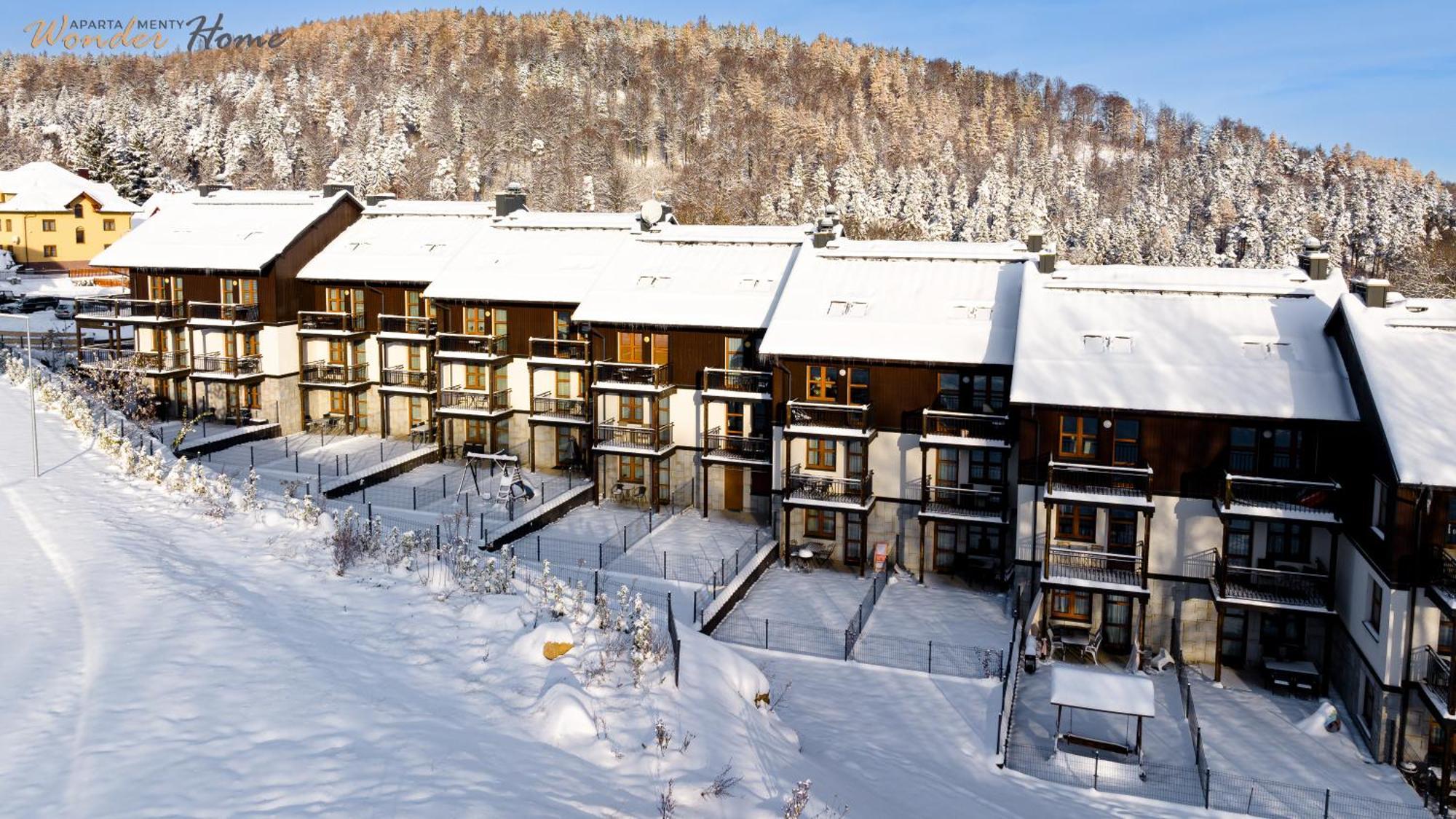 Wonder Home - Apartamenty Residence Karpacz Blisko Stoku Narciarskiego, Z Balkonami I Parkingiem Bagian luar foto